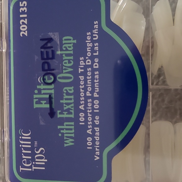 Tips for Gel Nails - Picture 3 of 4